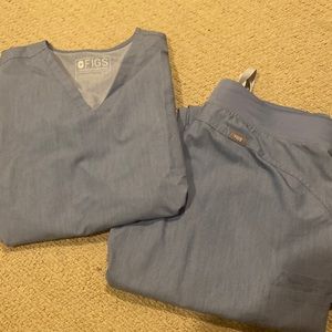 FIGS Brand Scrubs set in EUC